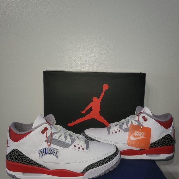 Jordan 3 Retro Fire Red - Picture 2 of 8